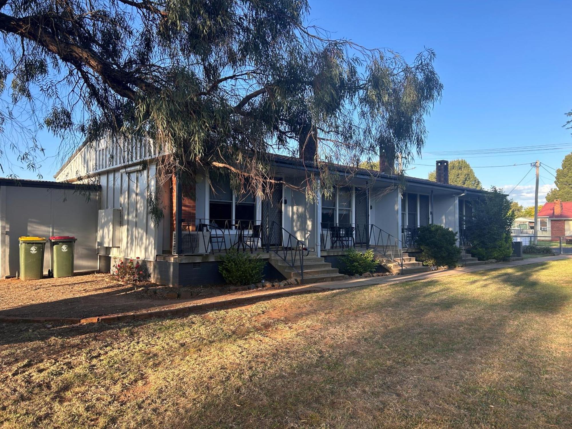 Apartment #1 Waddell St Canowindra